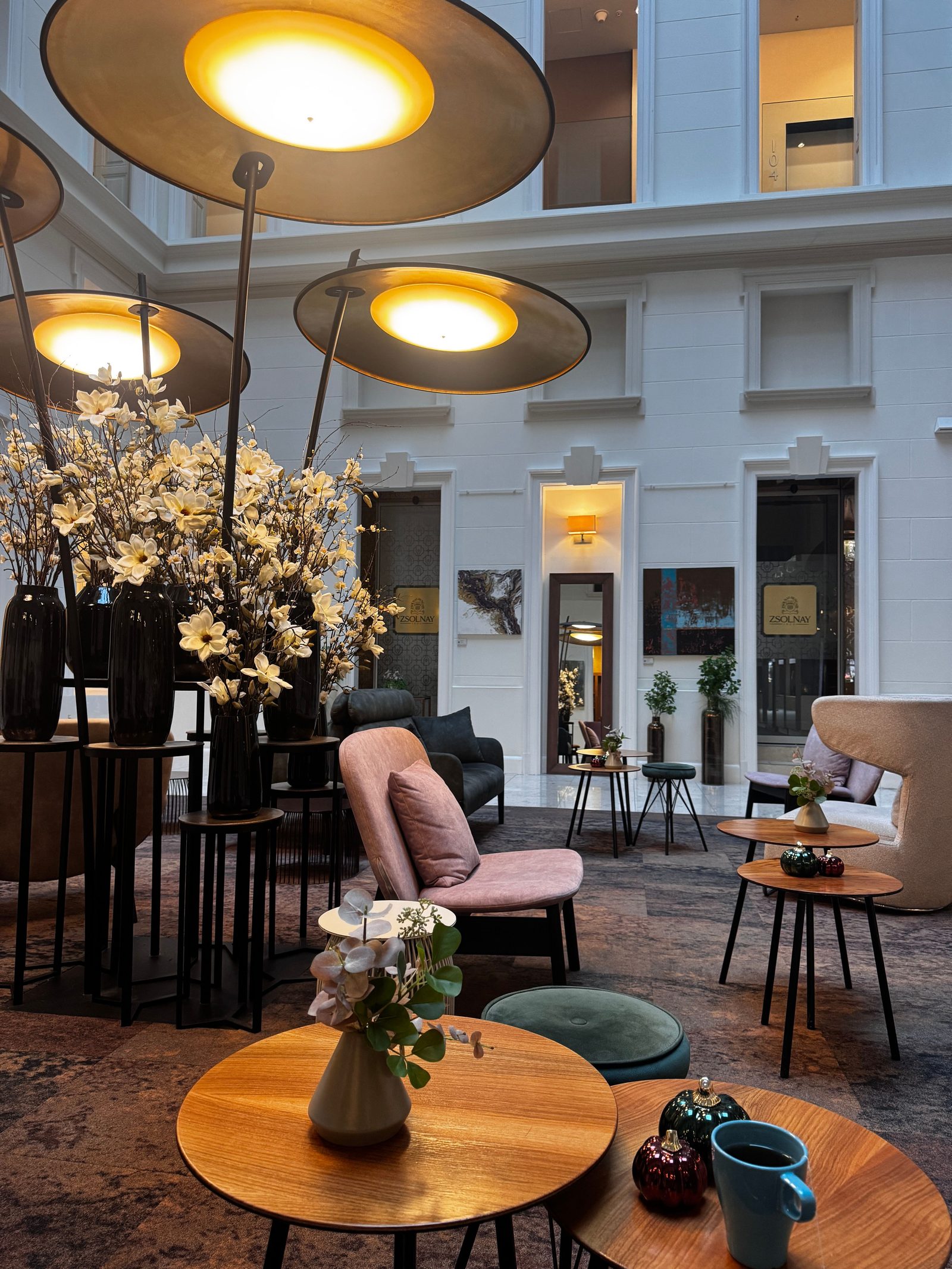 Hospitality Lounge